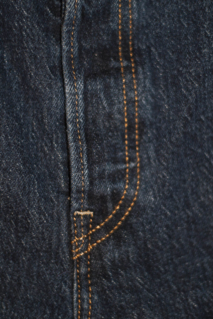 Levi’s Ribcage Straight Ankle in Dark Stone reinforced J-stitched